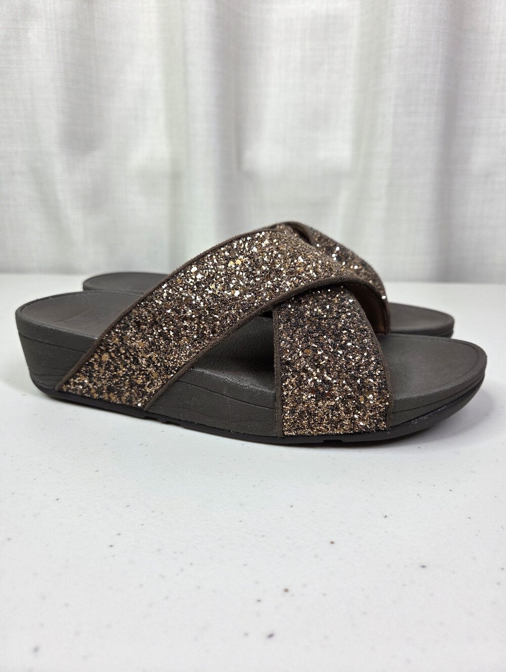 FitFlop Lulu Glitter Slide Wedge Crossover Sandals in Chocolate Brown Metallic